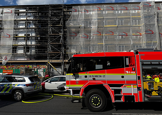 Obětí požáru domu v Havířově byla žena, dočasně neobyvatelný je nyní celý vchod