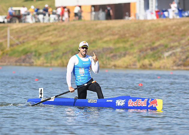 Kanoista Fuksa je na MS i ve finále pětistovky, kajakář Dostál vyhrál rozjížďku