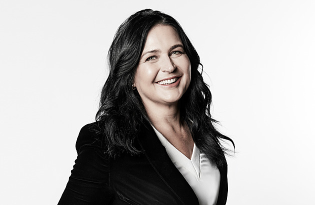 Kellnerová s dcerami vyplatí nevlastního syna z PPF za zhruba 40 miliard korun