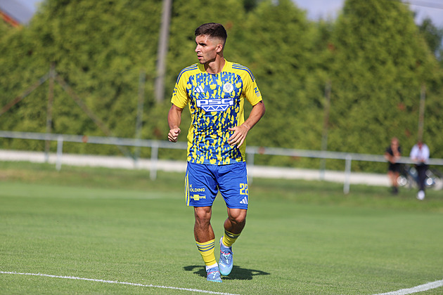 V Ostravě šanci nedostal, ve Zlíně ano. Fukala poprvé kope i standardky