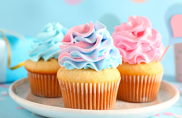 Růžová z řepy, modrá ze zelí. Jak na potravinářská barviva po domácku