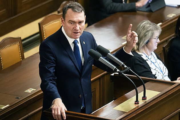 SPD založila záložní stranu. Kvůli „chirurgům z dovozu“ se bojí kriminalizace