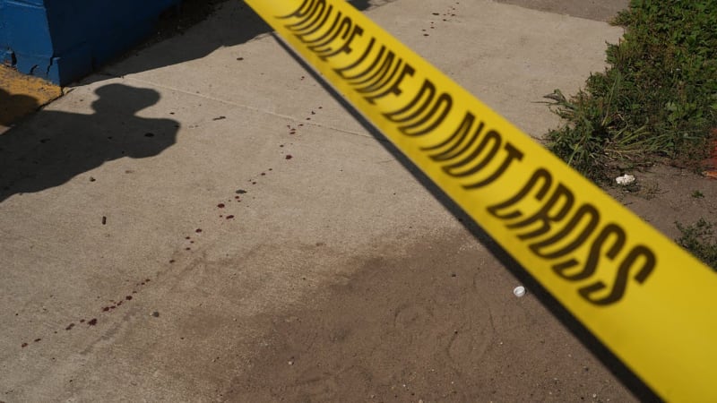 Masová střelba v kostele v Minneapolis: Zasaženo bylo asi 20 lidí. Útočník je po smrti