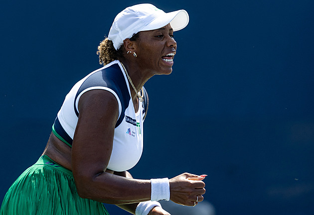 Ostrá hádka tenistek po zápase. Řekla mi, že jsem nevzdělaná, čílila se Američanka