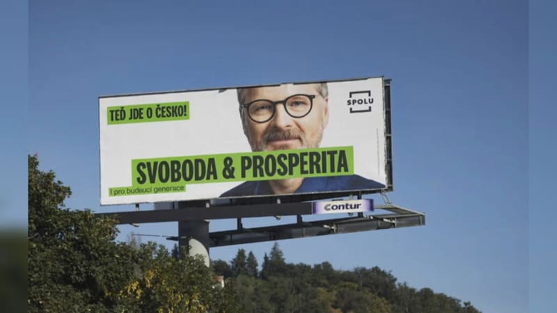 Fiala se objevil na nelegálním billboardu v Praze. Jde o střet zájmů, tvrdí Michálek 