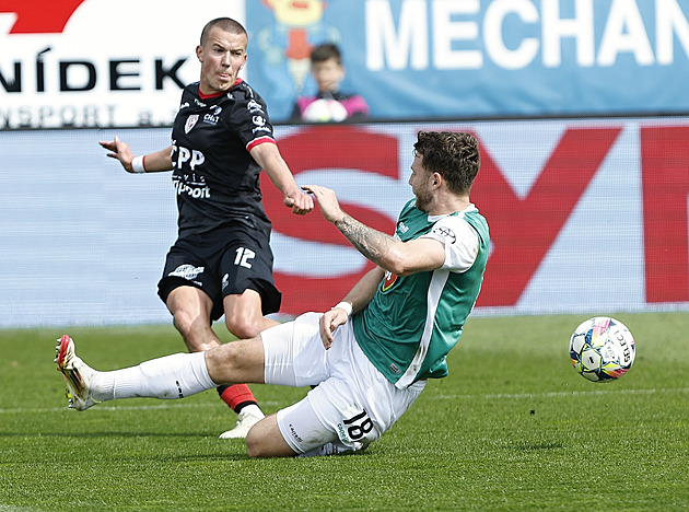 ONLINE: Jablonec - Pardubice 3:0, domácí kráčí za další výhrou, dvakrát udeřil Jawo