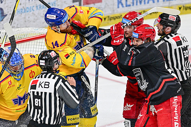 Nepříjemné, ale nesmíme si to pouštět do hlav, velí hradecký Jergl po třech prohrách