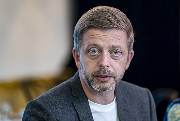 Rakušan byl na protestu proti Ficovi. Kaliňák mu předhodil kauzu Dozimetr