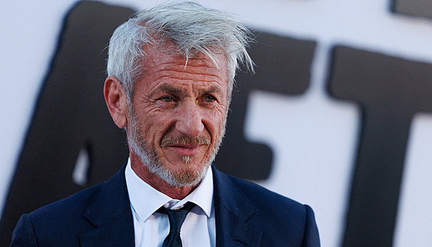 Napálil i mě, vzpomíná herec Sean Penn na večeři s Vladimirem Putinem