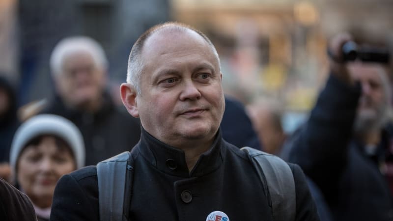 Michal Hašek náhle opustil Rajchlovu stranu PRO. Nejsem přikyvovač a fikus, prohlásil