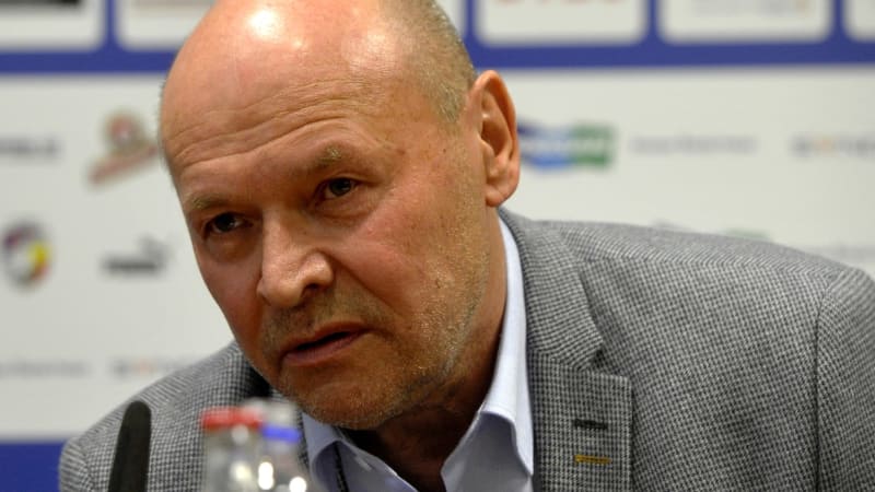 Zemětřesení ve fotbalové Plzni: Krátce po převzetí Strnadem skončil trenér Koubek