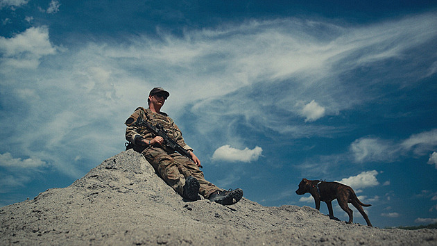 RECENZE: Ať vám děda poví o válce, radí Američani dobrovolně bojující na Ukrajině