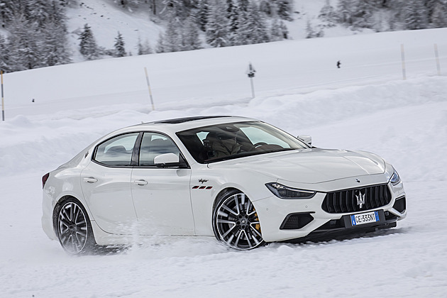 Šlechty z bazaru se nebojte. Maserati Ghibli je frajeřina, má i motor od Ferrari