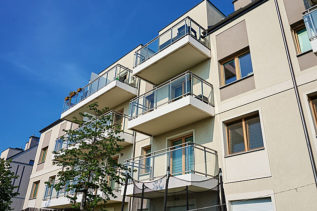 Hypoteční sazby v říjnu klesly nejvíce od začátku roku. Jaký bude další vývoj?