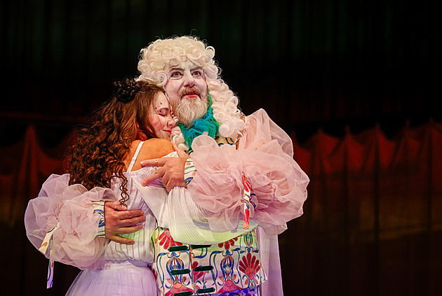 Moliére jako hlavní postava. Text dramatu pokřtil herec v pařížské kašně