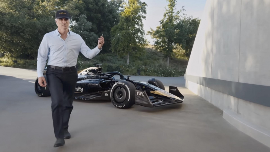 Apple přebírá otěže F1! Brad Pitt byl jen začátek, teď míří do Cupertina celá královna motorsportu