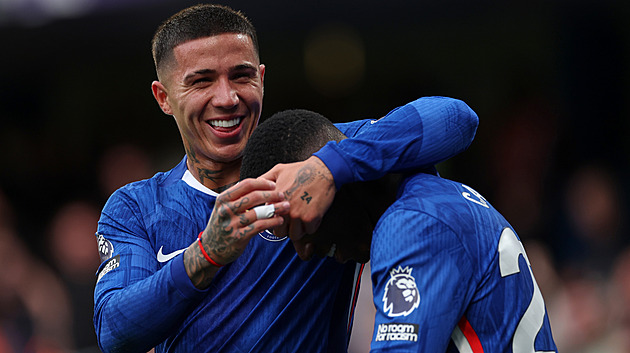 ONLINE: Chelsea stále bez Palmera hraje v Nottinghamu. Pak v akci Křejčí i City