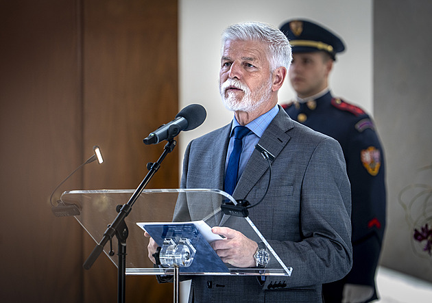 Bartovský, Hůlka či Kučera. Pavel jmenoval generály, celkem povýšil osm mužů