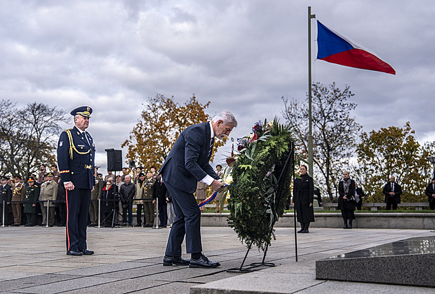 Oslavy státního svátku 28. října: pieta na Vítkově, prezident jmenoval generály