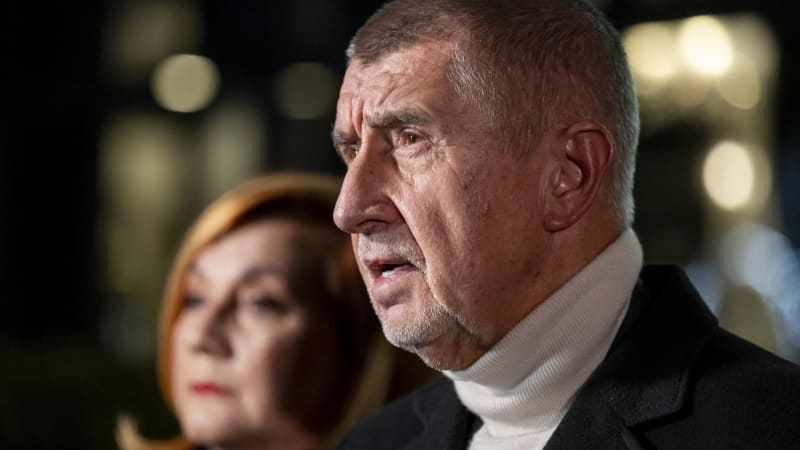 ANO, SPD a Motoristé se shodli na jménech ministrů. Babiš seznam předá prezidentovi