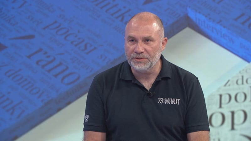 Expert: Vánoční trhy přitahují sváteční řidiče. Je třeba připravit auto a nepodcenit počasí