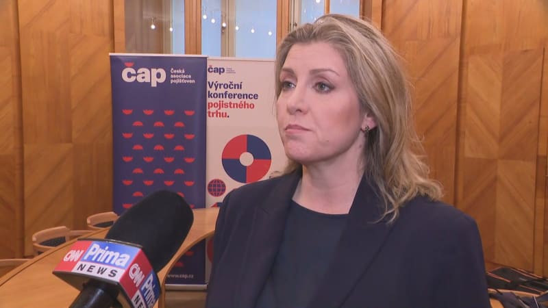 Česko již brzy čekají nové hrozby: Musíme investovat do obrany a odolnosti, tvrdí Mordauntová