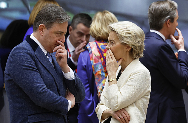 EU zmrazila ruská aktiva na neurčito. Už je neváže na sankce, které musí obnovovat