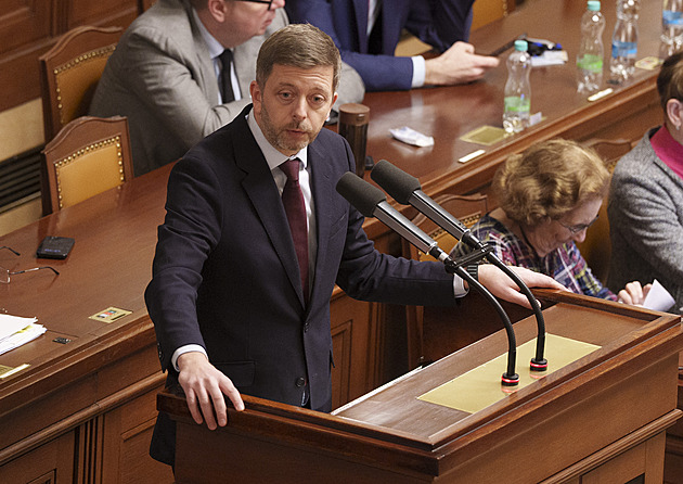 Rakušan se do vedení Sněmovny nedostal. Zneužíval vnitro, tvrdí Okamura