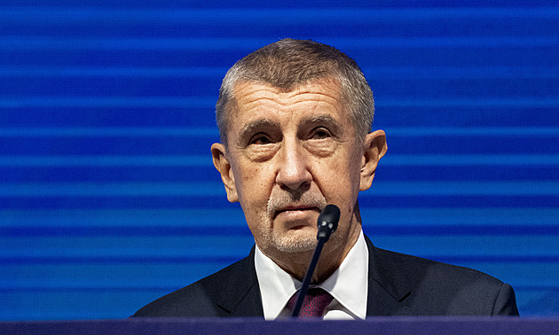 Bylo to hezký, byla to jízda, vzpomíná Babiš na sněmu ANO na volební triumf