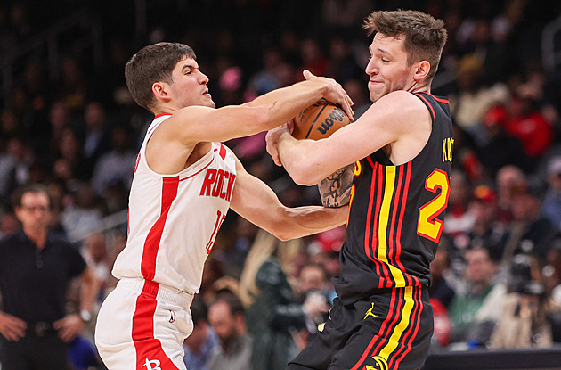 Tah Krejčím se nevyplatil. Střet mladých hvězd nadchl, blýskl se Cooper i Knueppel