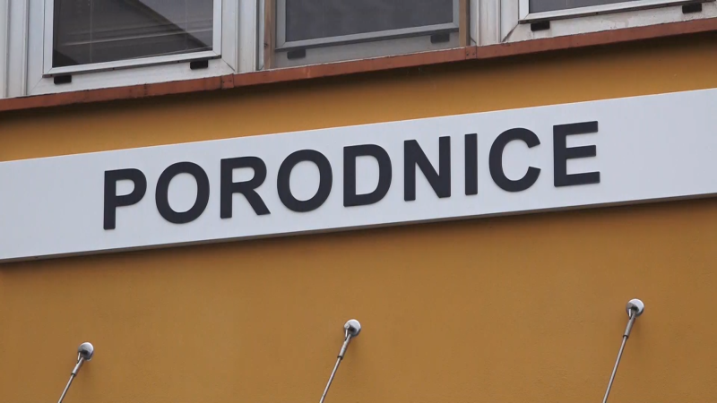 Posun v kauze úmrtí miminek v Litoměřicích: Lékařka dostala novou práci