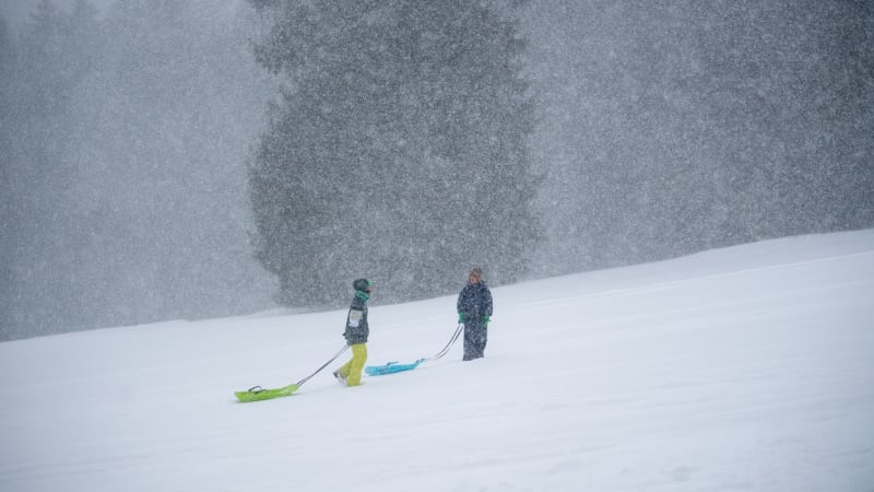 Česko sevřou mrazy a sněžení, brzy ale přijde zlom. RADAR ukazuje, jak bude u vás