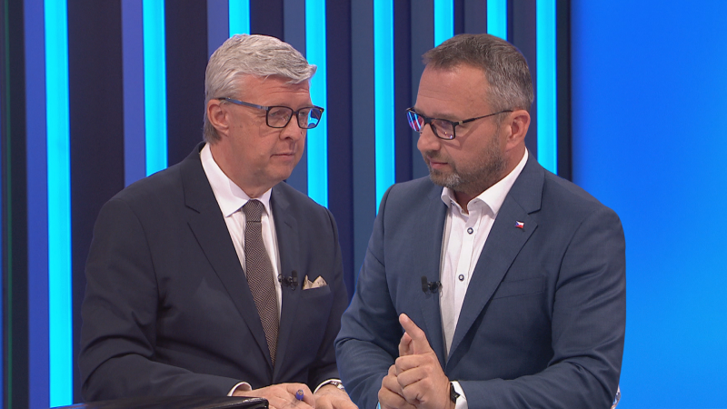 Zásadní ani rychlé šetření nečekejme, říká Havlíček. Vláda musí přiznat růst daní, míní Jurečka