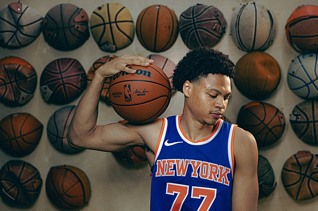 Slavii uvítá v Lize mistrů i mladíček Kayil. Putoval Evropou, práva na něj mají Knicks