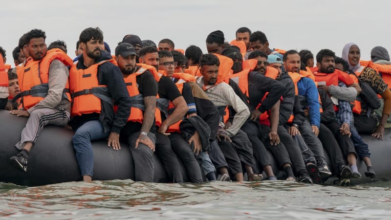 Velké lodní neštěstí u Afriky: 109 mrtvých, včetně dětí. 116 lidí se pohřešuje