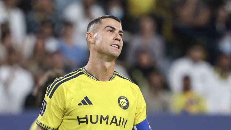 Směšný trest pro Ronalda, kritizuje portugalský tisk. Na pokutu si vydělá v řádu vteřin