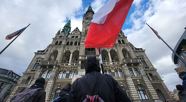 O stávce se dozví všichni! Vlnu podpory pro ČT a ČRo rozjely Budějovice a Liberec